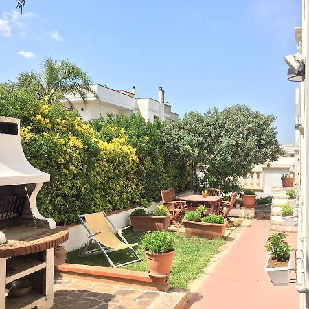 Casa Vacanza Zia Dani Castro  Εξωτερικό φωτογραφία