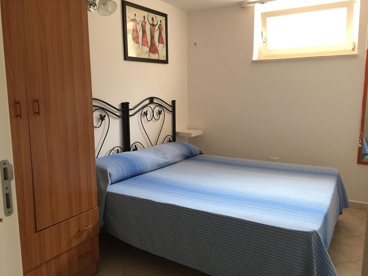 Casa Vacanza Zia Dani Castro  Εξωτερικό φωτογραφία
